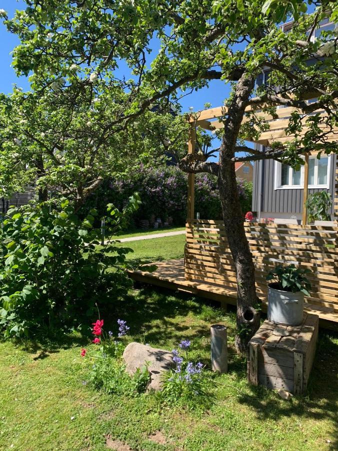 Toppmodernt Litet Hus Naera Kalmar Slott Och Havet Exterior foto
