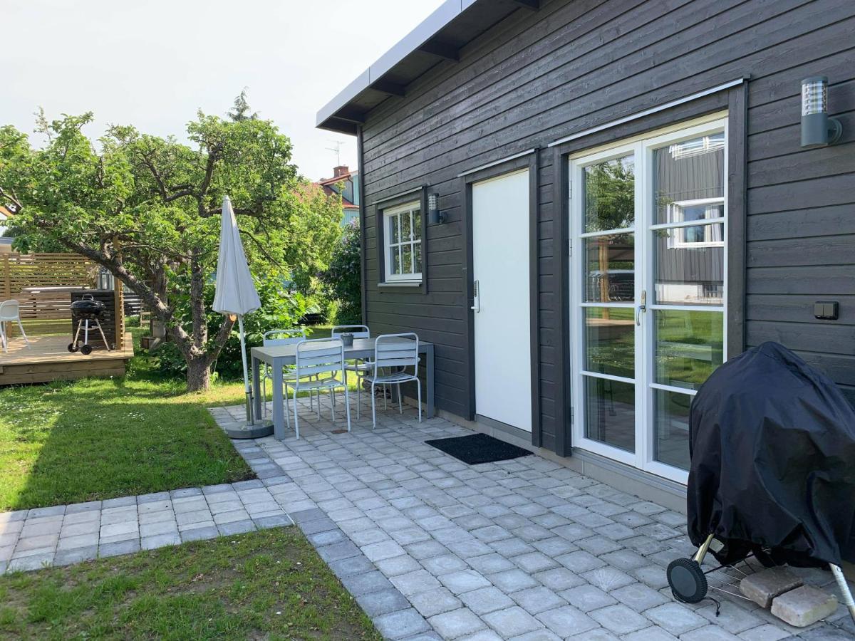 Toppmodernt Litet Hus Naera Kalmar Slott Och Havet Exterior foto