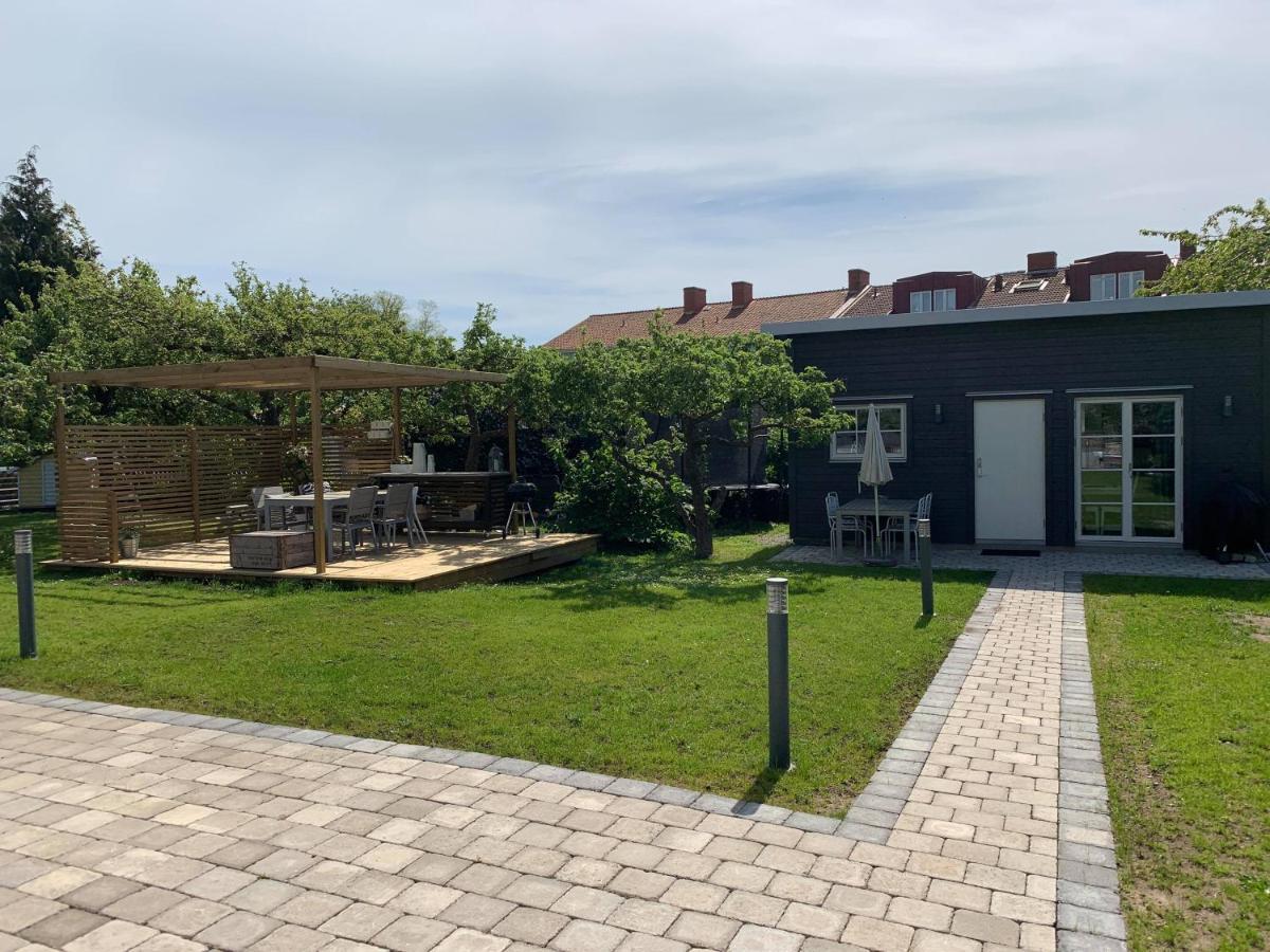 Toppmodernt Litet Hus Naera Kalmar Slott Och Havet Exterior foto